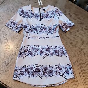 TopShop size 4 satin floral dress NWT